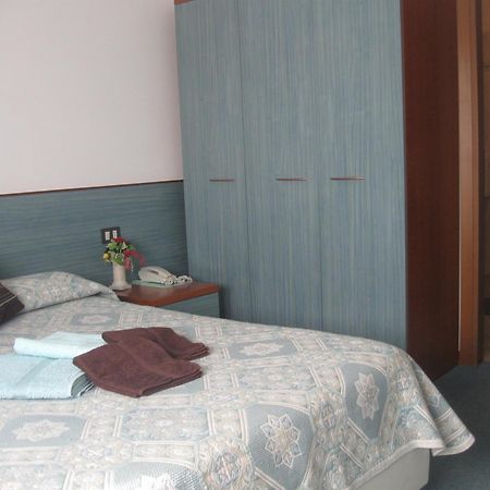 Albergo Del Turista Vernasca ภายนอก รูปภาพ