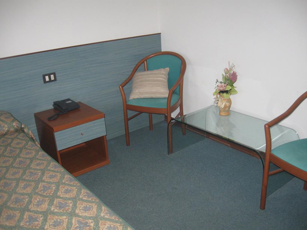 Albergo Del Turista Vernasca ภายนอก รูปภาพ