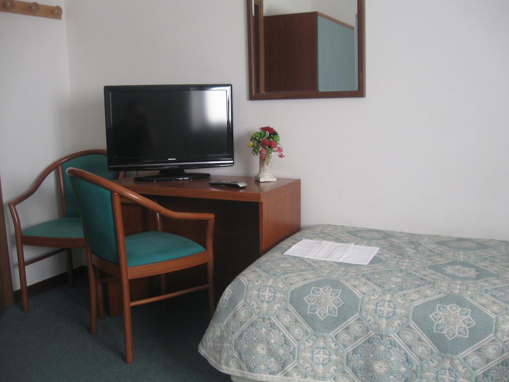 Albergo Del Turista Vernasca ภายนอก รูปภาพ