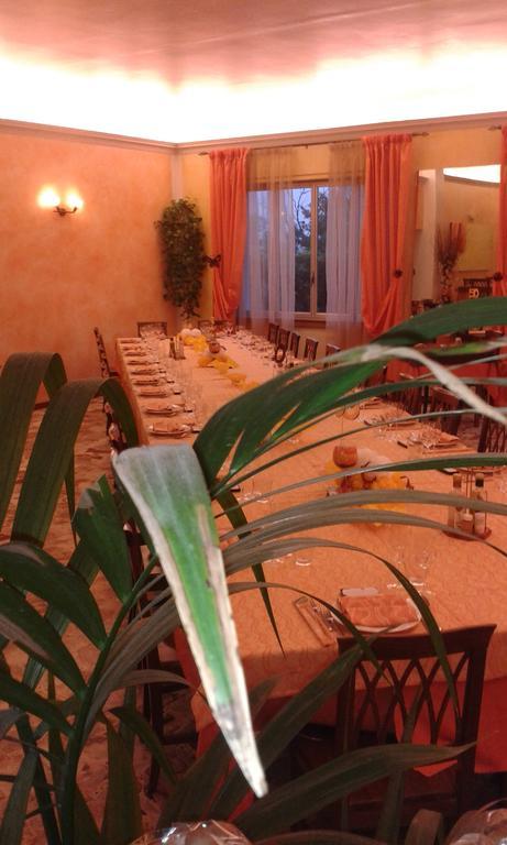 Albergo Del Turista Vernasca ภายนอก รูปภาพ