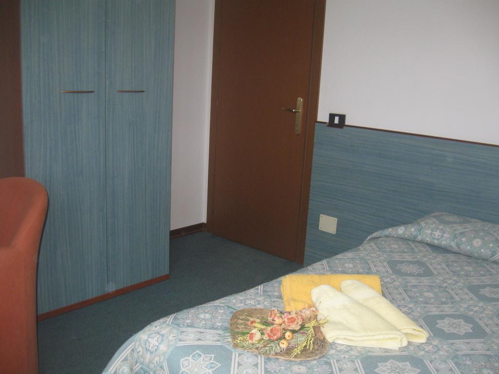 Albergo Del Turista Vernasca ห้อง รูปภาพ
